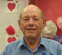Amos Schwartz – ~headshot_amos